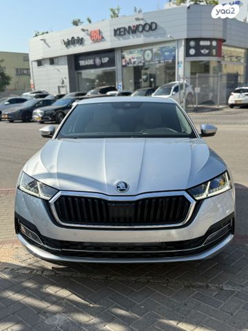 סקודה אוקטביה