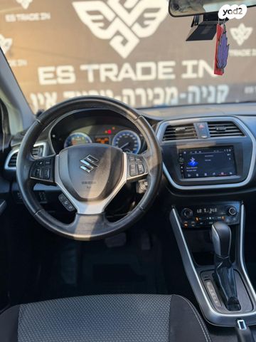 סוזוקי קרוסאובר