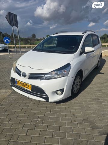 טויוטה ורסו