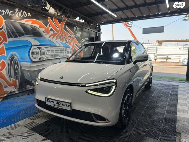 מודעת רכב דונגפנג בוקס