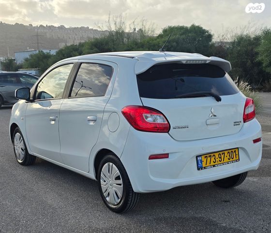 מיצובישי ספייס סטאר