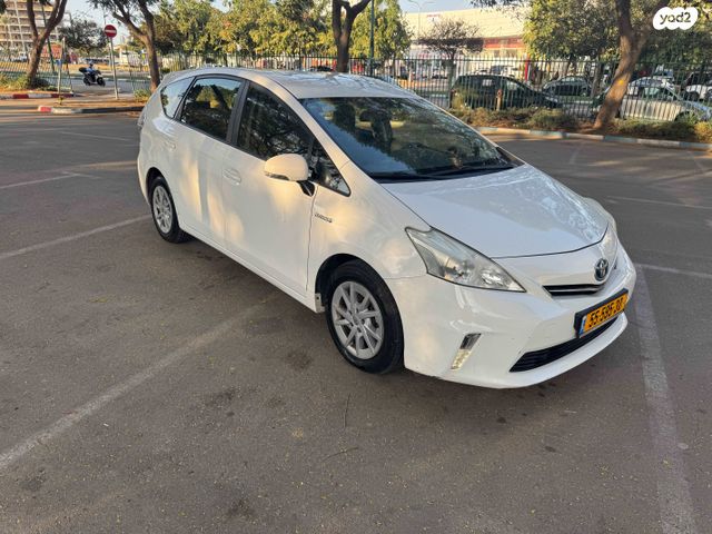 מודעת רכב טויוטה פריוס פלוס