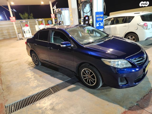 מודעת רכב טויוטה קורולה