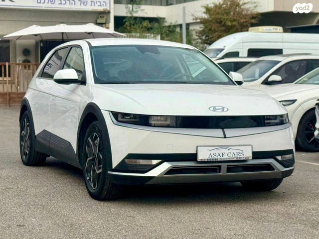 יונדאי איוניק 5