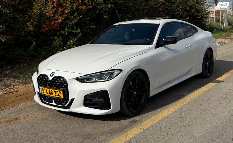 מודעת רכב ב מ וו סדרה 4