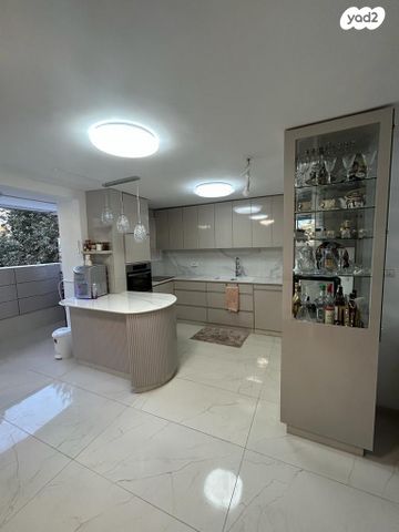 מעלות דפנה 119