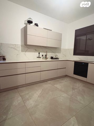 דירה, אל על 20, יובלים, קרית שמונה