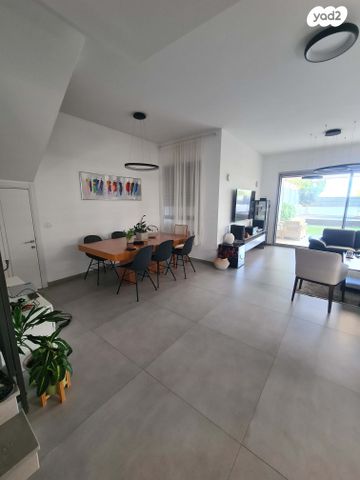 בית פרטי/ קוטג', החורש 41, יפה נוף, עתלית