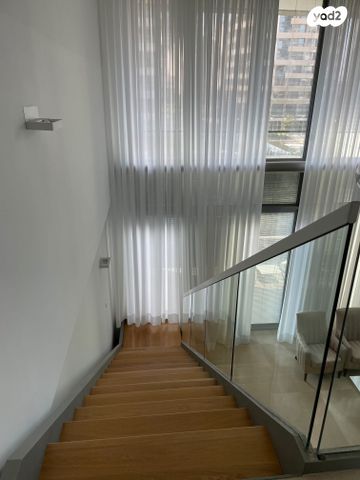 דופלקס, ניסים אלוני 12, צמרות איילון, פארק צמרת, תל אביב יפו