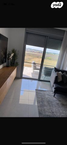 דירה, חזון אי"ש 18, רחובות הצעירה, רחובות