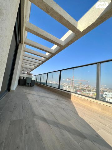 גג/ פנטהאוז, נחל קדרון 36, פארק הנחל, באר שבע