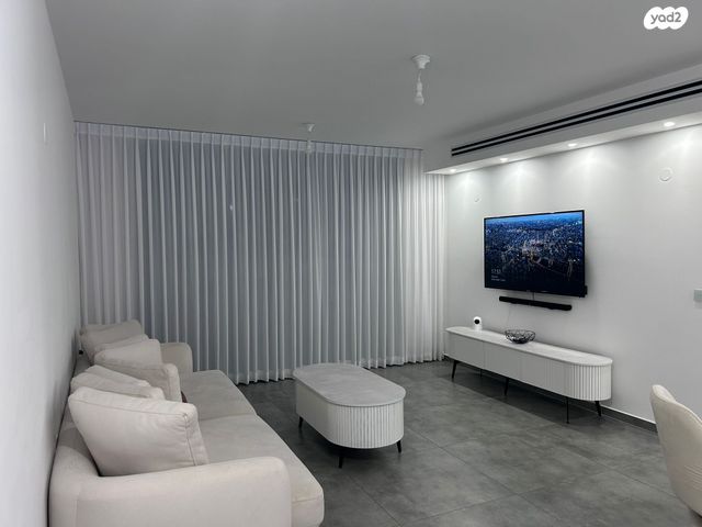 דירה, הגפן 1, כרמי הנדיב, אחוזת רוטנר, קרית מלאכי