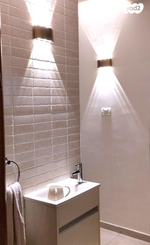 דירה, הרב נויפלד 3, קרית הרצוג, בני ברק