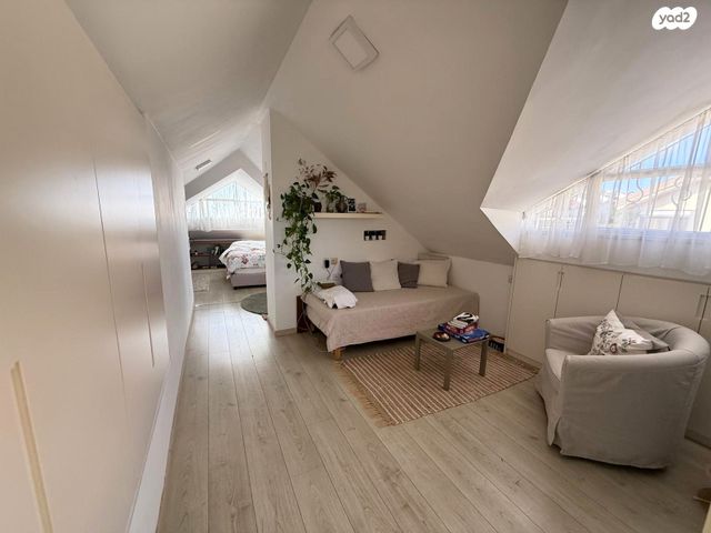 דירת גן, פרץ ברנשטיין 9, רמת אשכול, חיפה