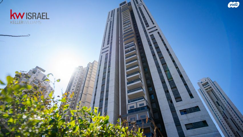 דירה, יצחק שדה 8, דרום מערב ותיק, בת ים