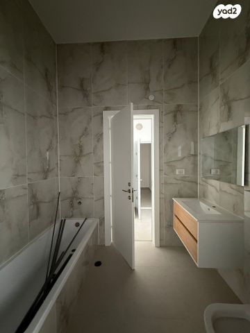 גג/ פנטהאוז, אפיקי דימרי 1, הפארק, אופקים