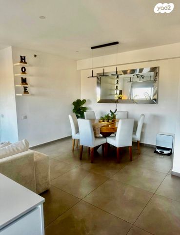 דירה, חרמון 16, נאות שז"ר, יבנה