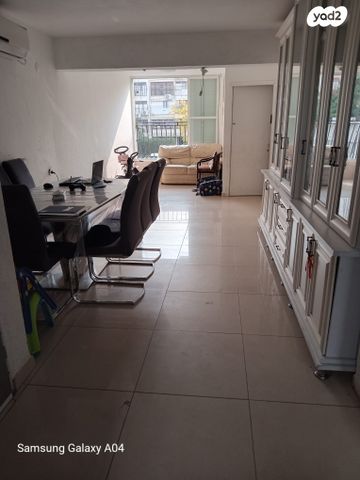 דירה, מנחם בגין 56, פרדס כץ, בני ברק