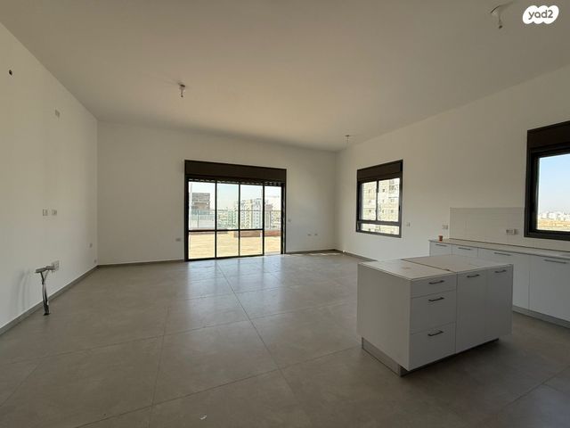 גג/ פנטהאוז, אפיקי דימרי 1, הפארק, אופקים