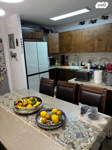 דירה, הרצל 13, הנרקיסים, קרית מלאכי