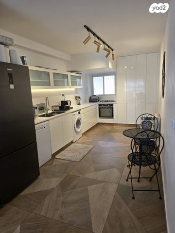 יעקב אבן חן 17