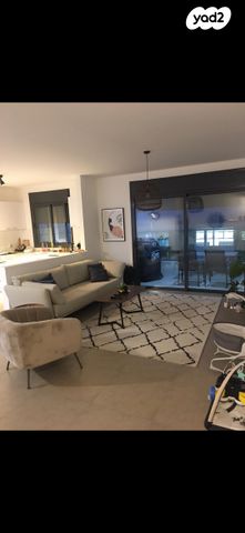 דירה, אלברט איינשטיין 12, פסגות אפק, ראש העין