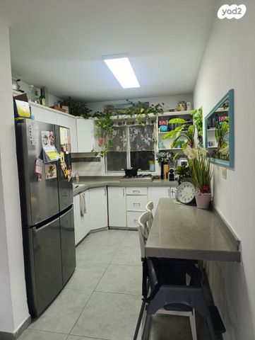 אברהם בן שושן 23