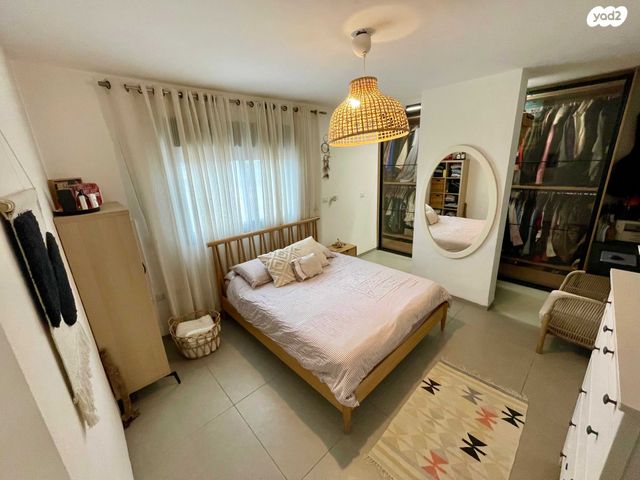 דירת גן, יקינטון 22, גבעת הרקפות, קרית ביאליק