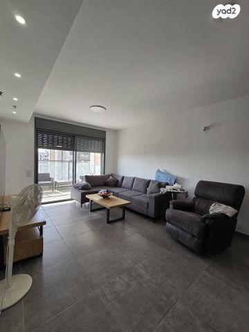 דירה, ירושלים 126, נרקיסים, ראשון לציון