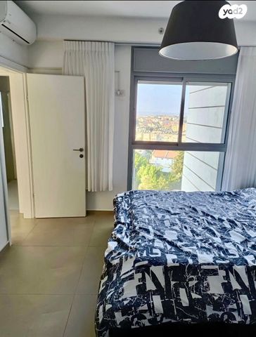 דירה, חרמון 16, נאות שז"ר, יבנה