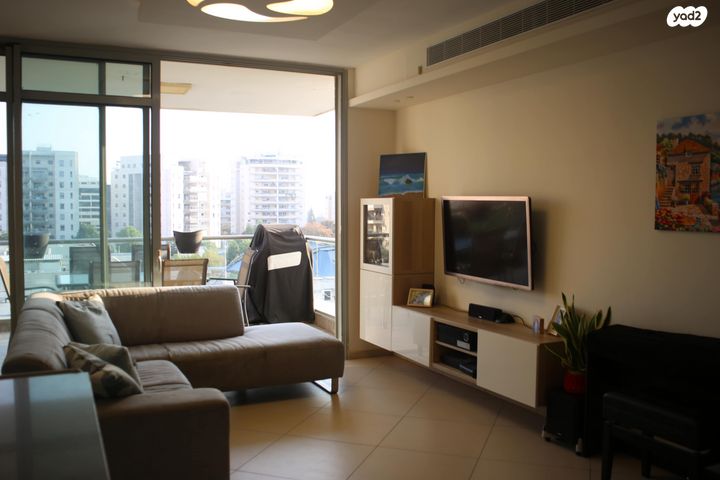 דירה, פרופ' אהרון צ'חנובר 7, רחובות המדע, רחובות