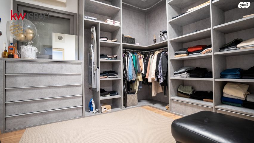 דירה, יצחק שדה 8, דרום מערב ותיק, בת ים