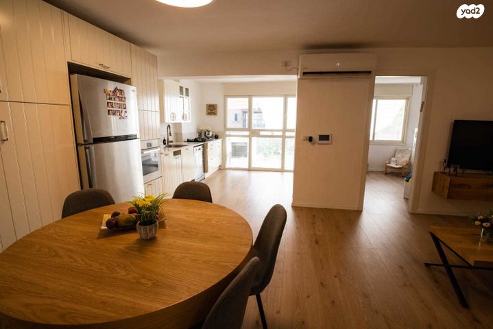 דירת גן, א.ד. גורדון 8, קרית היובל, ירושלים