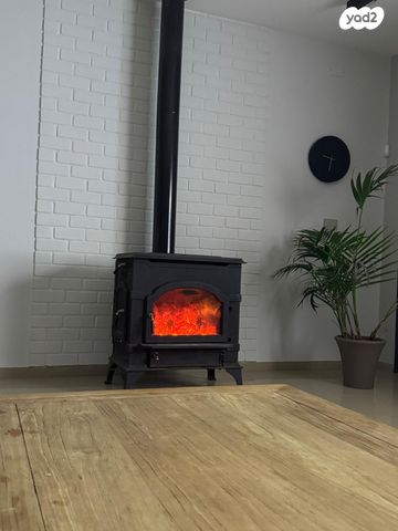 בית פרטי/ קוטג', בראון 1, רמות, רמות