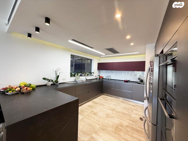 דירת גן, פרץ ברנשטיין 9, רמת אשכול, חיפה