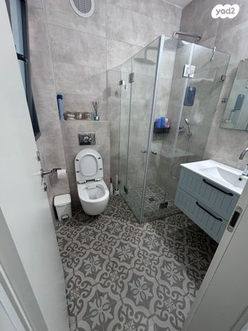 דירה, הגפן 1, כרמי הנדיב, אחוזת רוטנר, קרית מלאכי