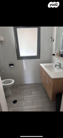 דירה, הערבה 2, רמות ויצמן, יבנה