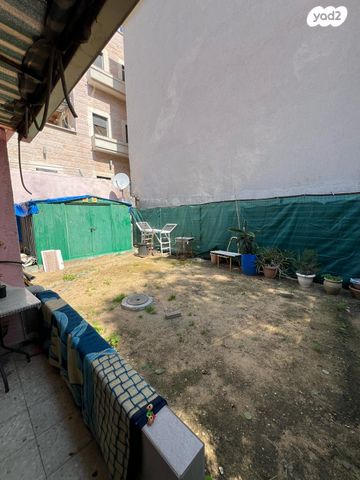 דירה, שדרות חב"ד 46, צהלון, שיכוני חסכון, תל אביב יפו