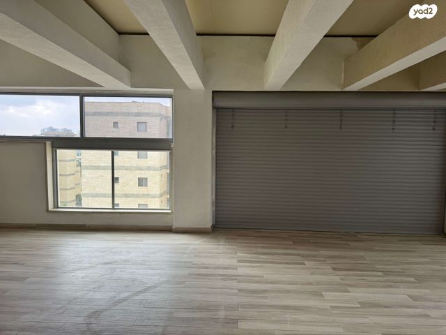 גג/ פנטהאוז, הלילך 1, הפרחים, קרית גת