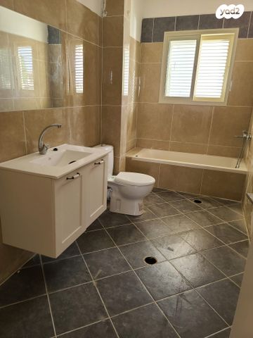 בית פרטי/ קוטג', הגלעד 1, שער אפרים, שער אפרים