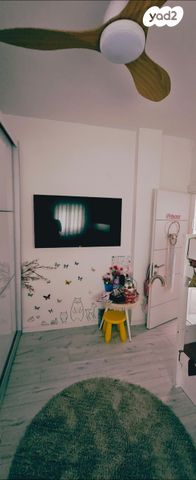 דירה, שער האריות 15, קרית שרת מזרח, חולון