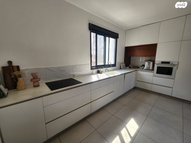 דירה, עמק חפר 19, מורשת, מודיעין מכבים רעות