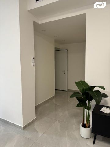 דירה, האצ"ל 1, רובע א', אשדוד