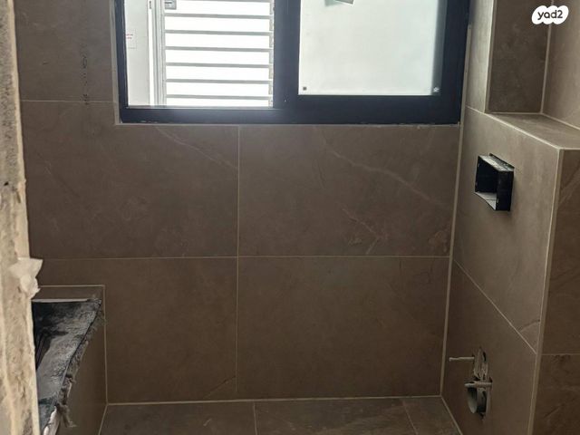 דירה, הסבוראים 9, נווה אביבים, תל אביב יפו