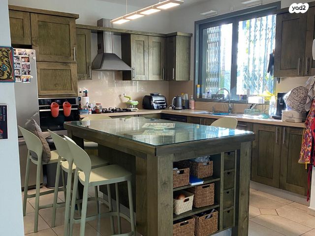 דו משפחתי, הר חריף 1, הפארק, כפר סבא