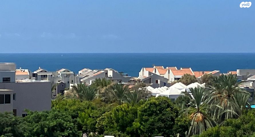 גג/ פנטהאוז, חרצית 14, גבעת האירוסים, נתניה