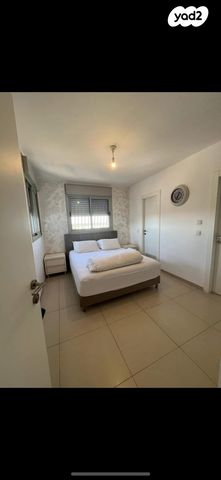 דירה, הרב שלום שבזי 10, רמב"ם, ראש העין