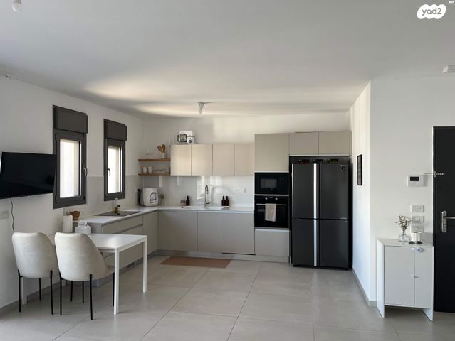 דירה, הגפן 1, כרמי הנדיב, אחוזת רוטנר, קרית מלאכי