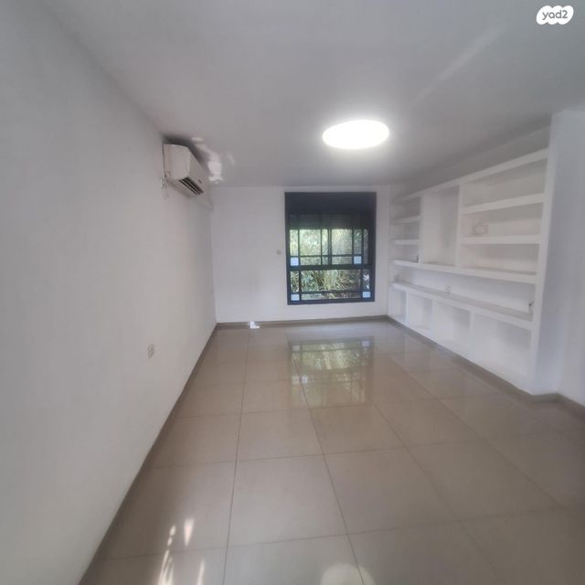 דירת גן, האלון 36, שאר העיר, רמת ישי