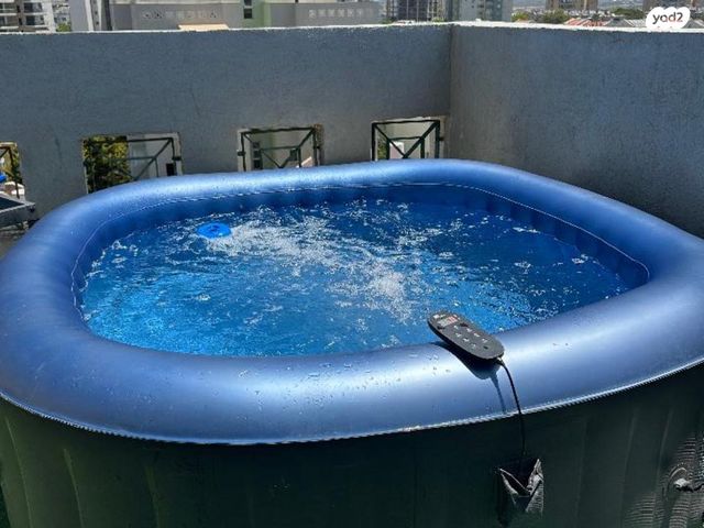 גג/ פנטהאוז, חרצית 14, גבעת האירוסים, נתניה